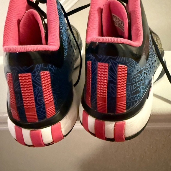 Adidas Men’s D Rose 773 III basketball shoe Size 11 - Picture 3 of 7